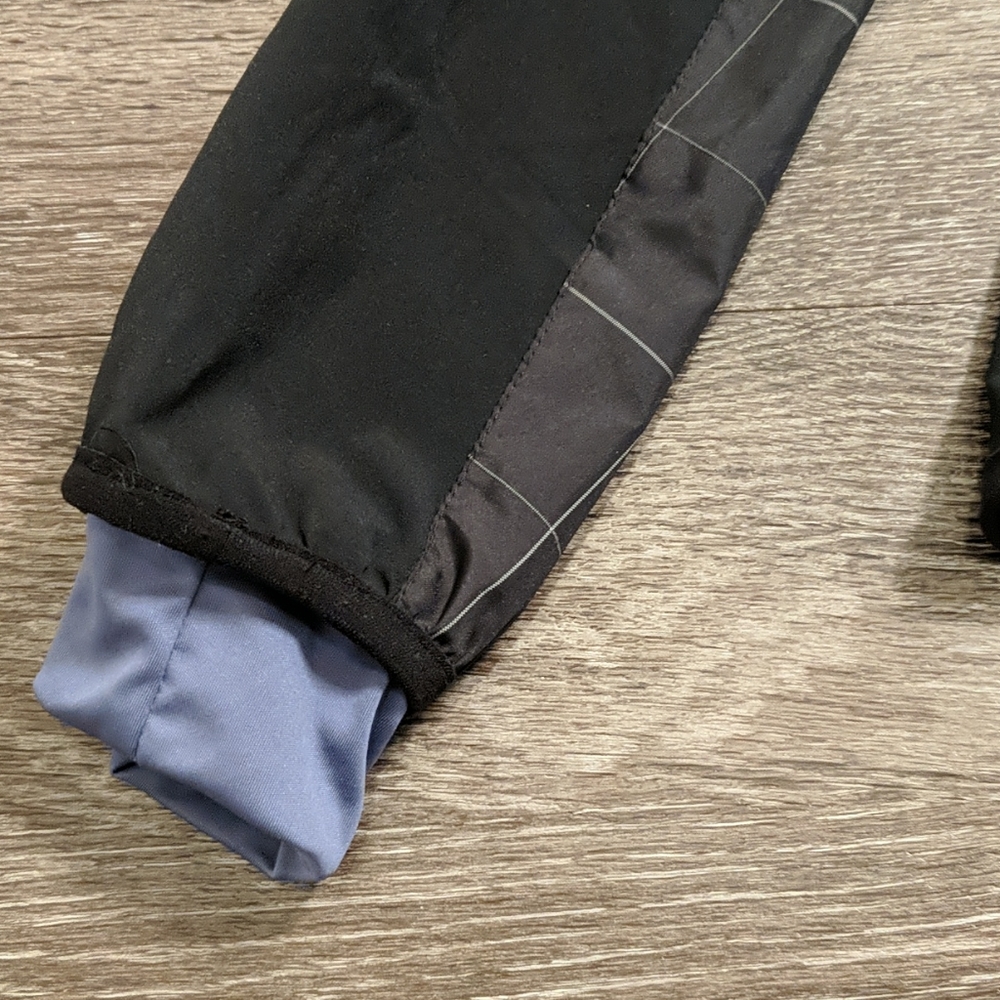 ADIDAS TECH RUNNING SMT JACKET - Picture 2 of 4
